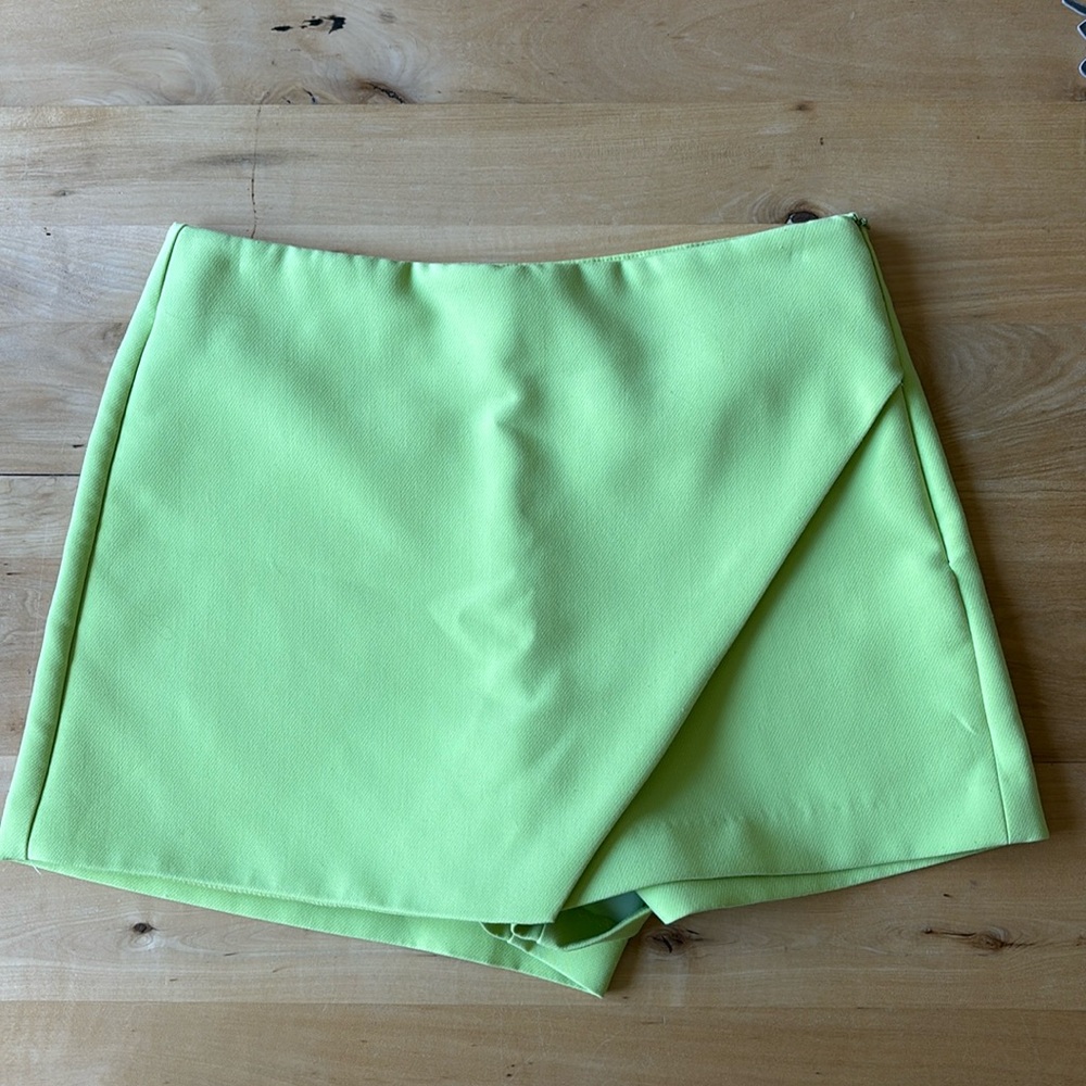 Zara Neon Lime A-Line Skort